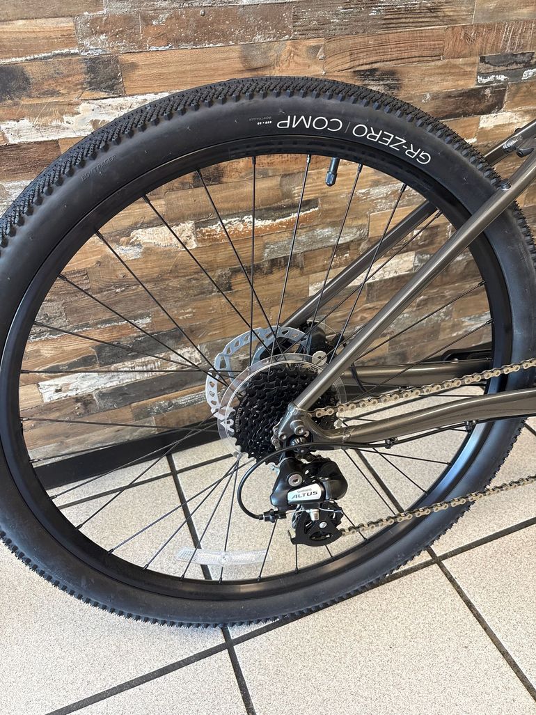 Trek Custom Shimano Altus 2026 Urban d'occasion — image 3 sur 12