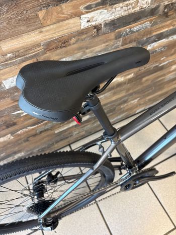 Trek Custom Shimano Altus 2026 Urban d'occasion — image 6 sur 12