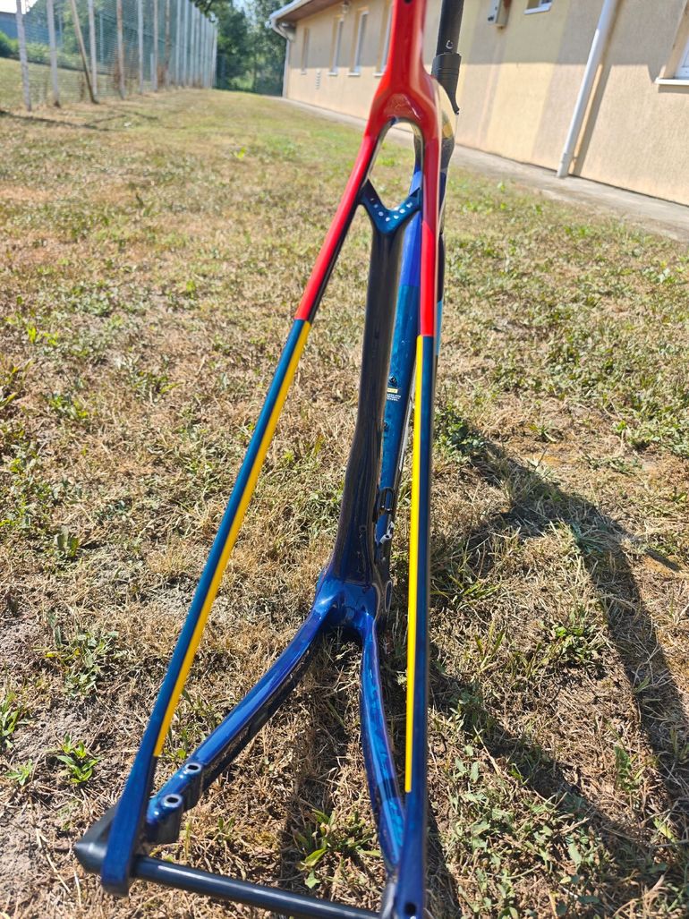 Brugt Trek Madone SL 5 Gen 8 2025 Frameset 2025 Road & Gravel — billede 5 af 6