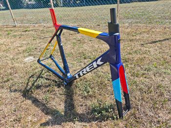 Brugt Trek Madone SL 5 Gen 8 2025 Frameset 2025 Road & Gravel — billede 4 af 6