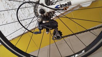 Used Cinelli Saetta Shimano 105 2014 Road & Gravel, White — image 3 of 3