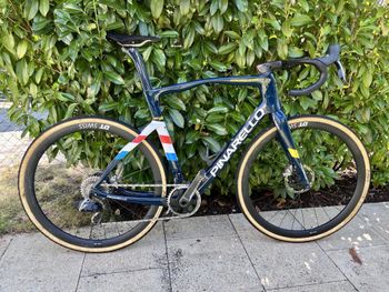 Used Pinarello Crossista SRAM Red eTap AXS 2023 Road & Gravel