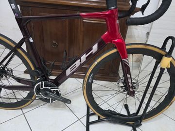 BH RS1 SRAM Red eTap AXS 2024 Road & Gravel d'occasion — image 2 sur 5