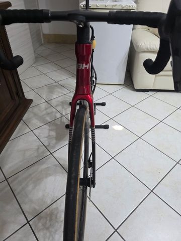 BH RS1 SRAM Red eTap AXS 2024 Road & Gravel d'occasion — image 4 sur 5
