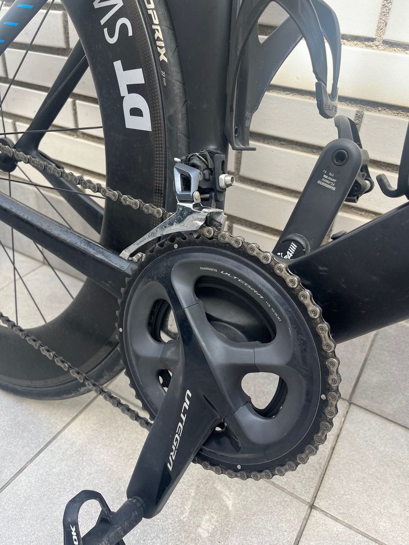 Canyon Speedmax CF 8.0 SL 2021 2021 Road & Gravel d'occasion — image 2 sur 8