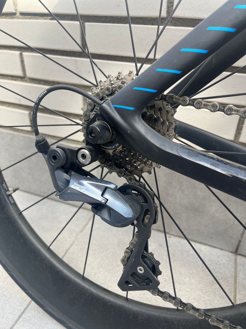 Canyon Speedmax CF 8.0 SL 2021 2021 Road & Gravel d'occasion — image 5 sur 8