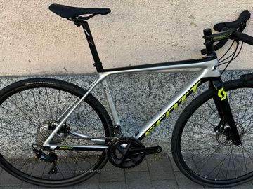 Used Scott Addict RC 2019 Road & Gravel