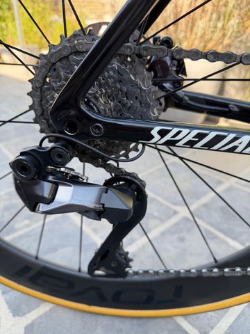 Sworks sl8 project black Custom Shimano Dura Ace Di2 2025 Road & Gravel usato, Nero — immagine 5 di 17