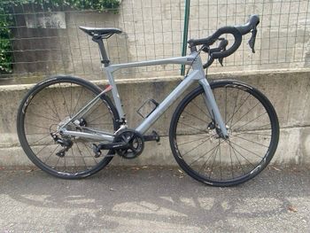 Used BMC Roadmachine 02 THREE 2020 2020 Road & Gravel, Light Gray — image 16 of 34
