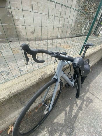 Used BMC Roadmachine 02 THREE 2020 2020 Road & Gravel, Light Gray — image 12 of 34