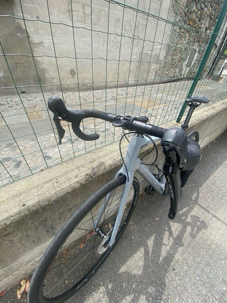 Used BMC Roadmachine 02 THREE 2020 2020 Road & Gravel, Light Gray — image 12 of 34