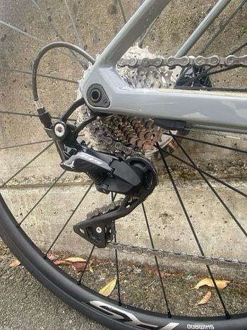 Used BMC Roadmachine 02 THREE 2020 2020 Road & Gravel, Light Gray — image 21 of 34
