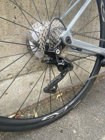Used BMC Roadmachine 02 THREE 2020 2020 Road & Gravel, Light Gray — image 20 of 34