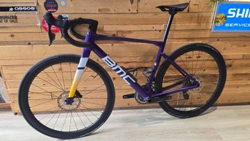 BMC Kaius 01 THREE 2024 2024 Road & Gravel de segunda mano, Azul — imagen 1 de 8