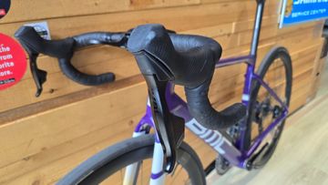 BMC Kaius 01 THREE 2024 2024 Road & Gravel de segunda mano, Azul — imagen 3 de 8