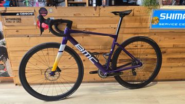 BMC Kaius 01 THREE 2024 2024 Road & Gravel de segunda mano, Azul — imagen 8 de 8