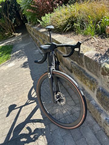 Used Scott Addict RC Ultimate 2022 2022 Road & Gravel, Black — image 13 of 15