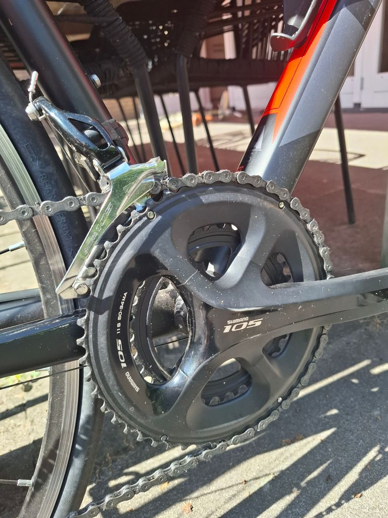 Použité CUBE attain SL 2016 2016 Road & Gravel — obrázek 4 z 8
