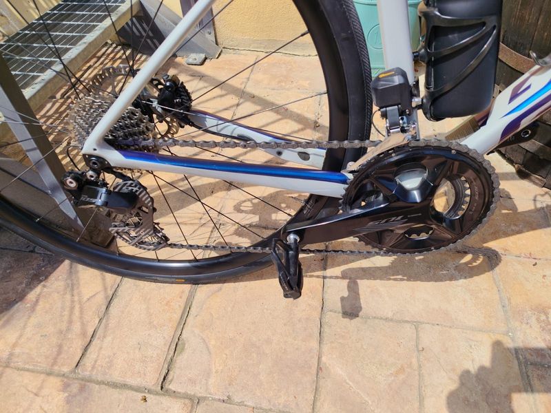 Used Giant Defy, Advanced 2 2021 2021 Road & Gravel, Light Gray — image 6 of 10