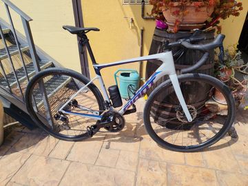 Giant Defy, Advanced 2 2021 2021 Road & Gravel de segunda mano