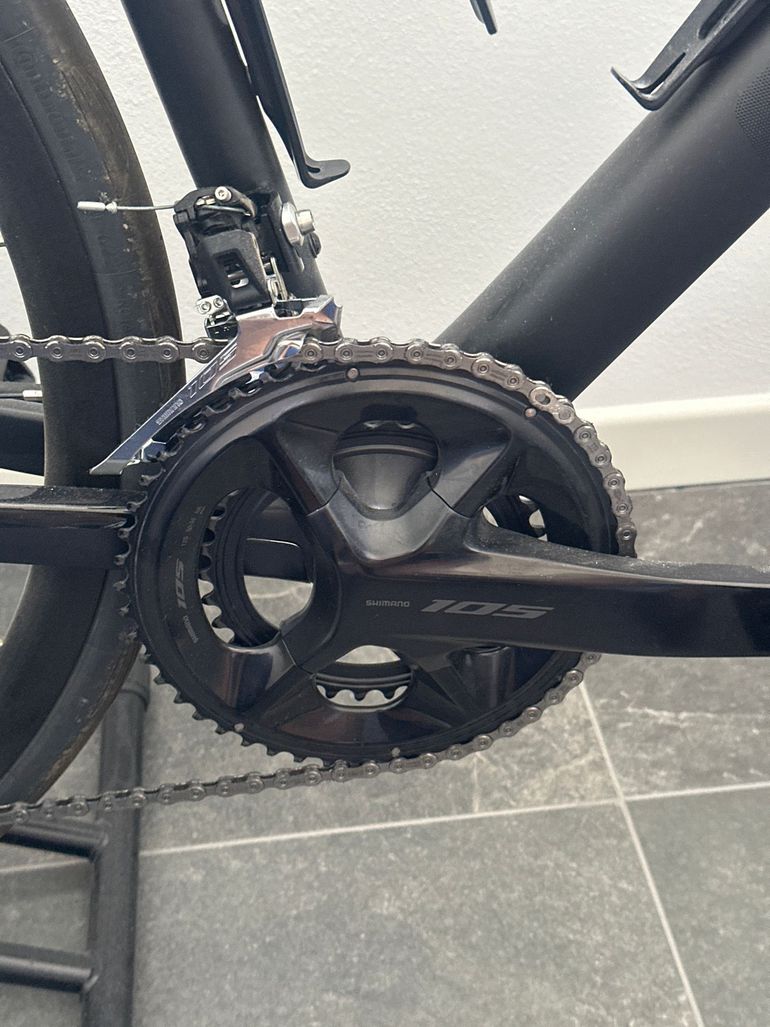 Brugt CUBE ATTAIN C:62, RACE 2026 2026 Road & Gravel — billede 5 af 11
