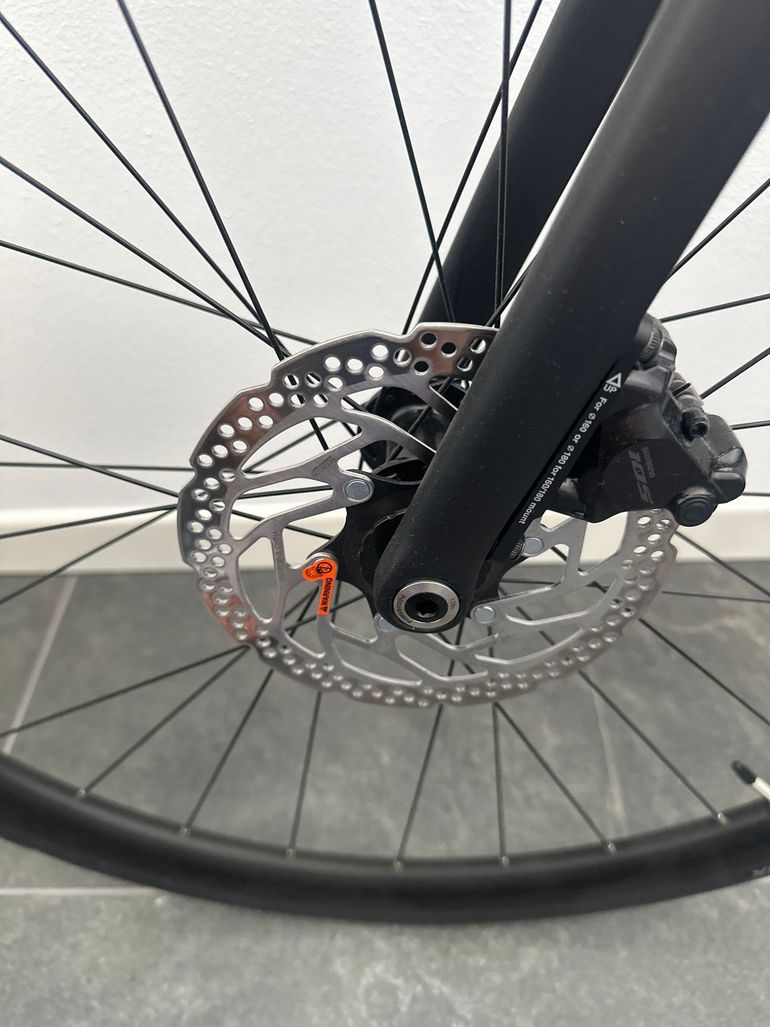 Brugt CUBE ATTAIN C:62, RACE 2026 2026 Road & Gravel — billede 8 af 11