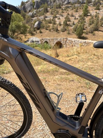KTM Macina 2024 Urban d'occasion — image 13 sur 17