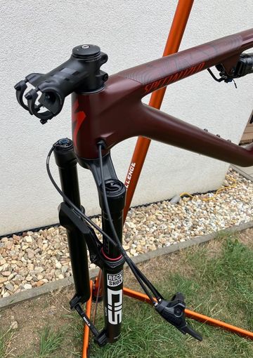 Used Specialized Epic EVO Expert 2023 Frameset 2023 Mountainbike, Red, 29 — image 5 of 7