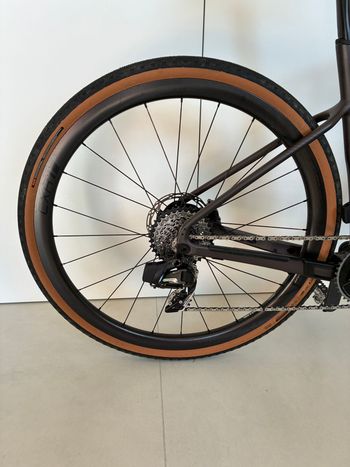 Used Liv Devote Advanced Pro 2024 2024 Road & Gravel, Black — image 7 of 14