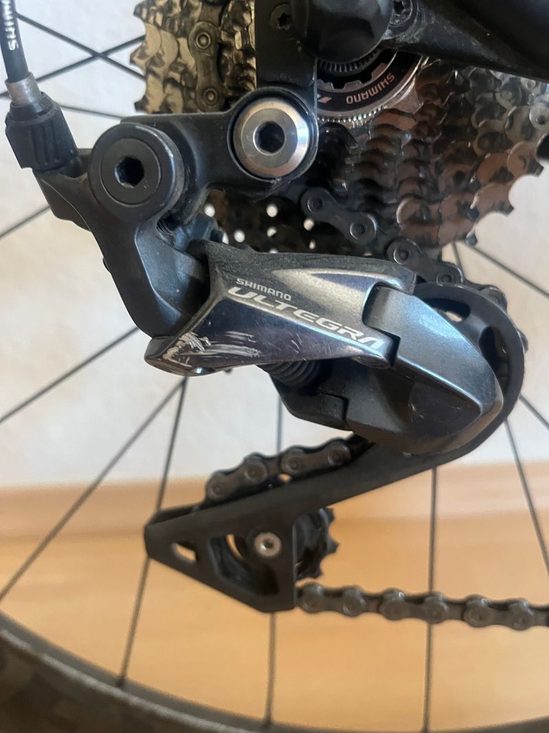 Tweedehands Canyon Aeroad CF SL 8.0 2020 2020 Road & Gravel — afbeelding 2 van 4
