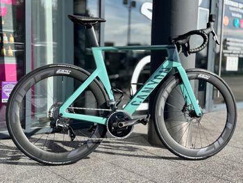 Used Canyon Aeroad CF SLX 8 Disc eTap 2023 2023 Road & Gravel