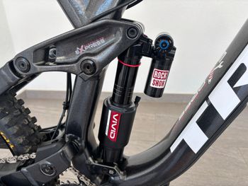 Použité Trek session Custom SRAM GX 2023 Mountainbike — obrázek 7 z 28