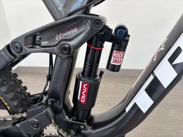 Used Trek session Custom SRAM GX 2023 Mountainbike, Black, 29 — image 7 of 28