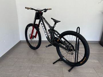 Used Trek session Custom SRAM GX 2023 Mountainbike, Black, 29 — image 3 of 28