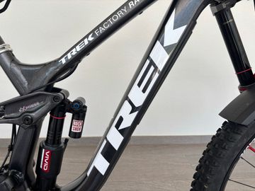 Used Trek session Custom SRAM GX 2023 Mountainbike, Black, 29 — image 5 of 28