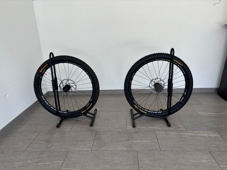Použité Trek session Custom SRAM GX 2023 Mountainbike — obrázek 24 z 28