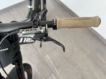 Used Trek session Custom SRAM GX 2023 Mountainbike, Black, 29 — image 16 of 28