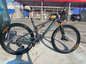 Brugt Santa Cruz Blur XX1 RSV / Carbon CC / 29 2021 2021 MTB