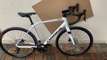 Tweedehands Orbea AVANT H40-D 2021 2021 Road & Gravel — afbeelding 1 van 3