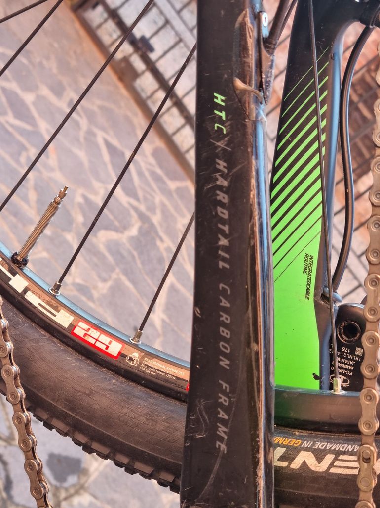 Kellys Custom Shimano Deore XT 2017 Mountainbike usato, Verde — immagine 10 di 10