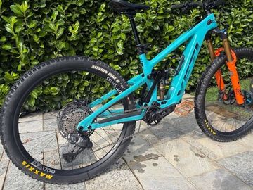 Used Yeti Custom Build 2026 Mountainbike, Blue — image 2 of 8