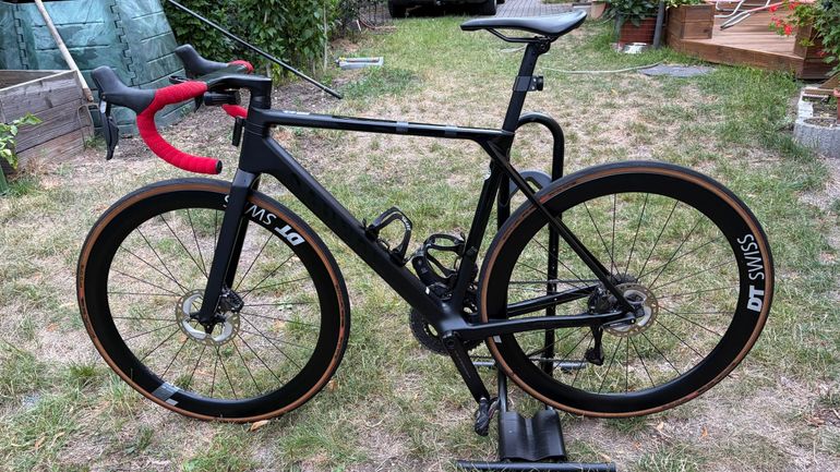 Brugt Canyon Ultimate CF SLX 8 Di2 2023 2023 Road & Gravel — billede 2 af 17