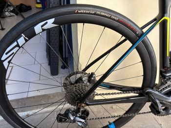 Used Giant Defy Advanced Pro 0 2017 2017 Road & Gravel, Black — image 3 of 7