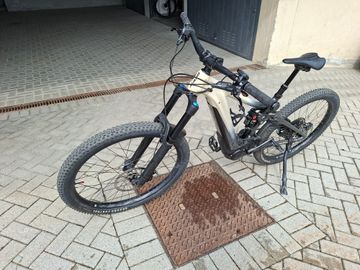 Giant Reign E+ 2 Pro 2020 2020 Mountainbike d'occasion — image 2 sur 6