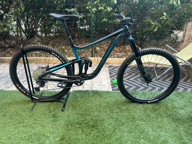 Used Giant Reign 29 SX 2022 2022 MTB