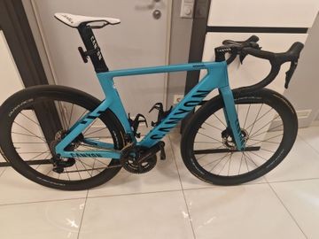 Used Canyon Aeroad CFR Disc MvdP 2023 2023 Road & Gravel