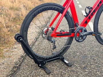 Trek Madone SL 6 2021 2021 Road & Gravel usato, Nero — immagine 6 di 10