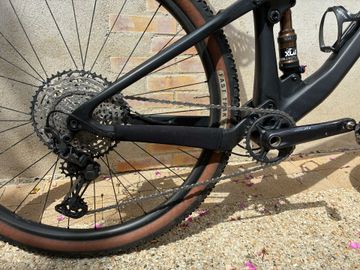 Hongfu Custom Shimano Deore XT 2021 Mountainbike de segunda mano, Negro — imagen 3 de 3