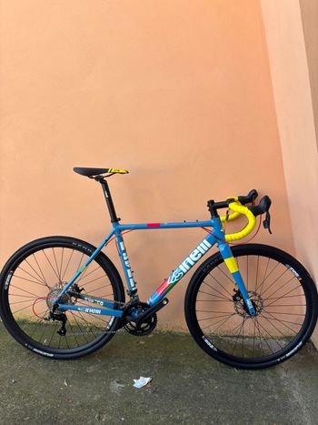 Cinelli ZYDECO LALA - SHIMANO SORA 9V 2025 2025 Road & Gravel d'occasion