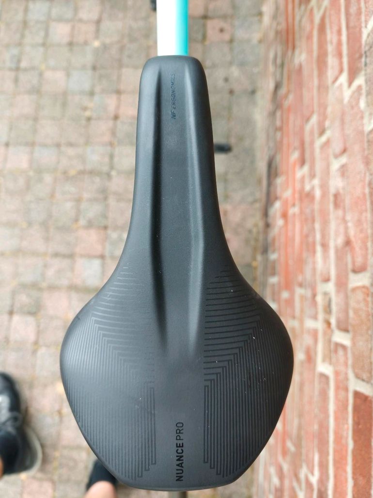Brugt CUBE Attain Shimano 105 Di2 2025 Road & Gravel — billede 9 af 10